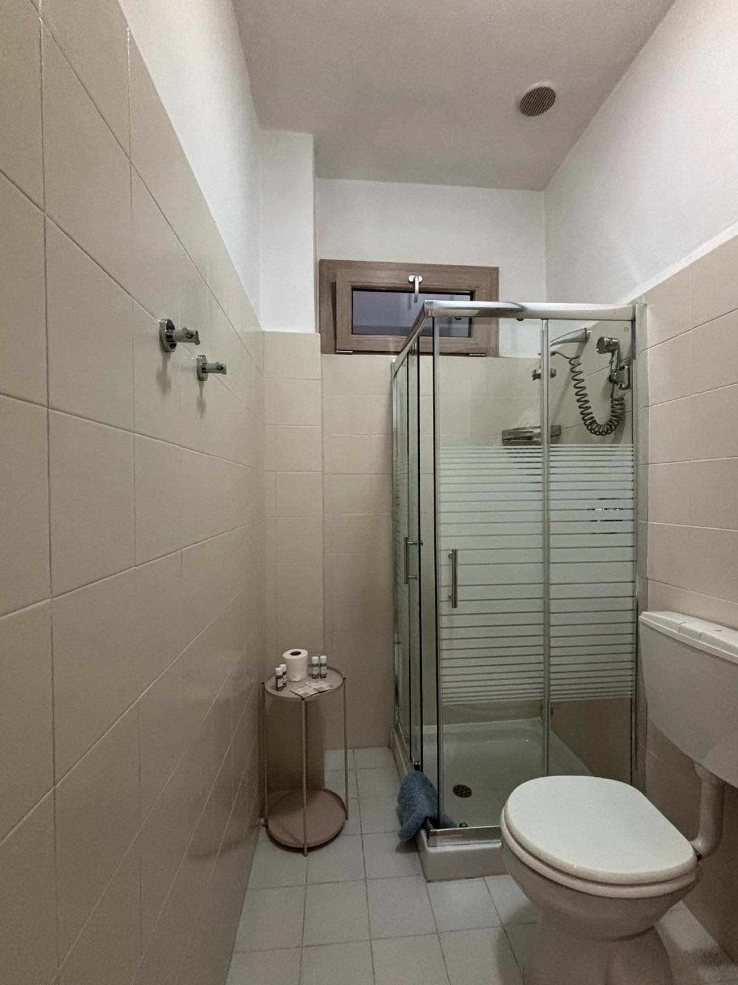 Domus Hotel Caselle Torinese Exterior photo