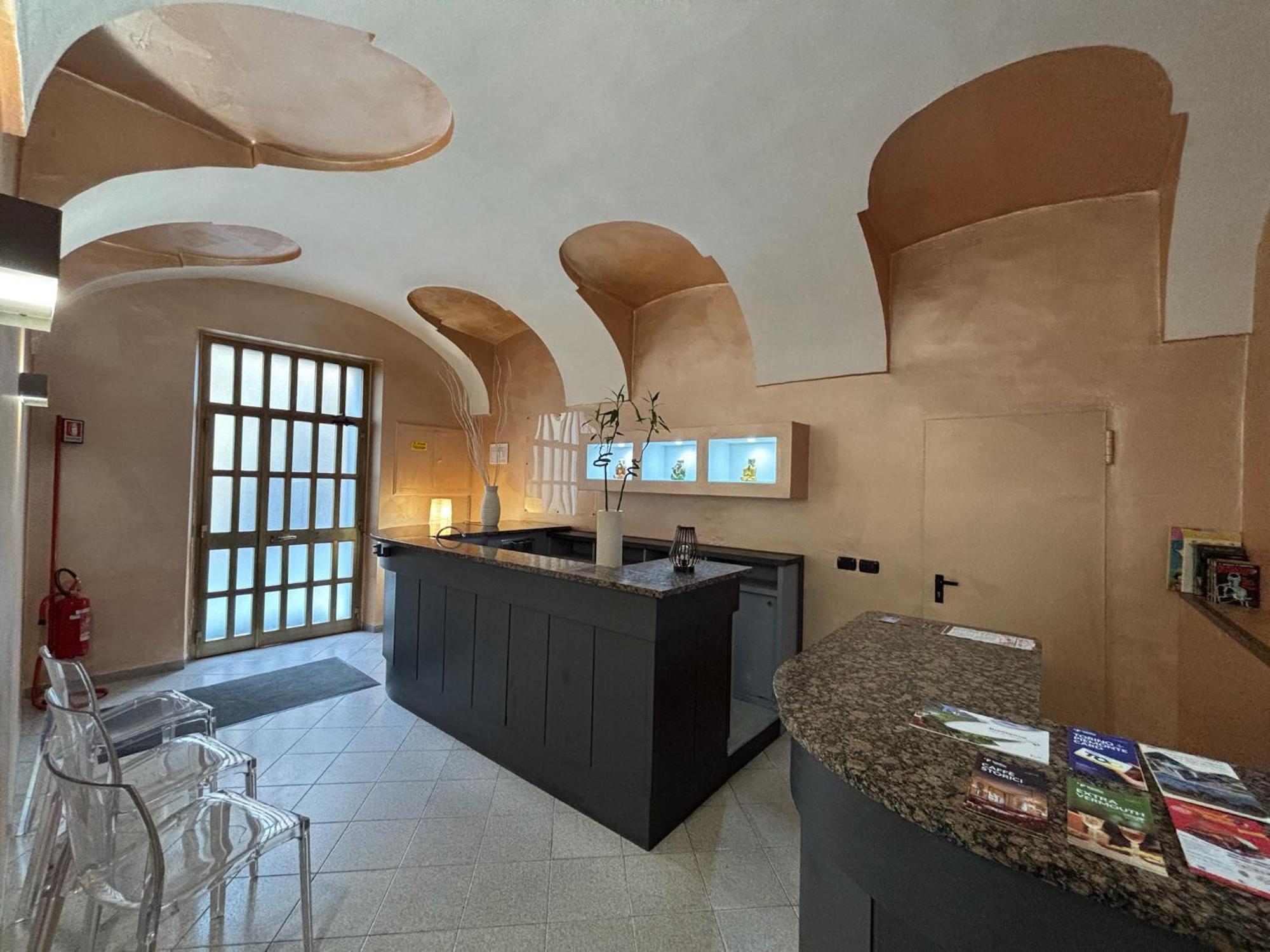 Domus Hotel Caselle Torinese Exterior photo